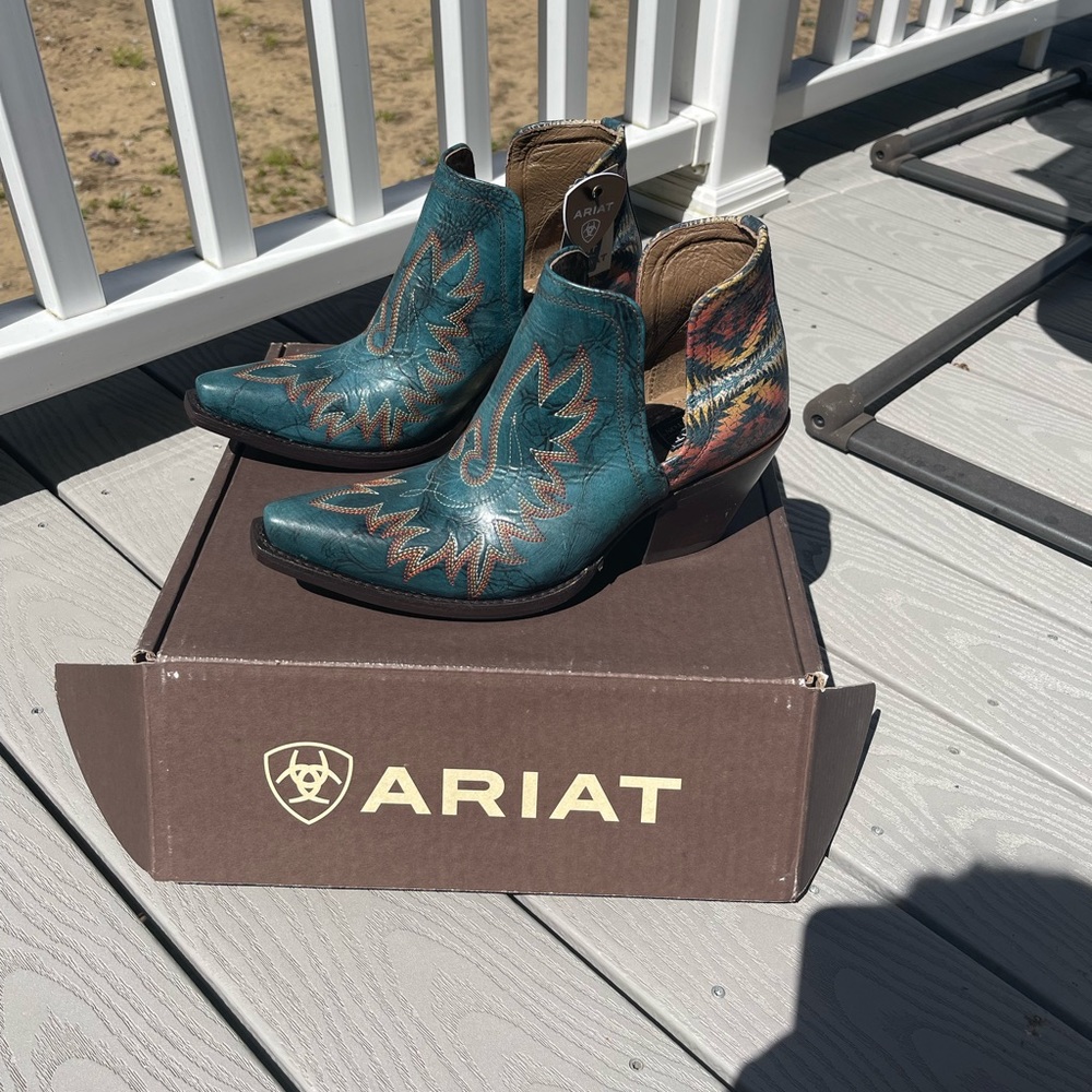 Pendleton Ariat Womens Turquoise Dixon Boot Booties